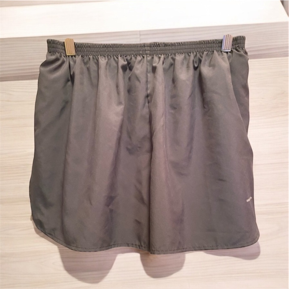 B.O.A Women's Dark Gray Running Trainer Shorts size XL